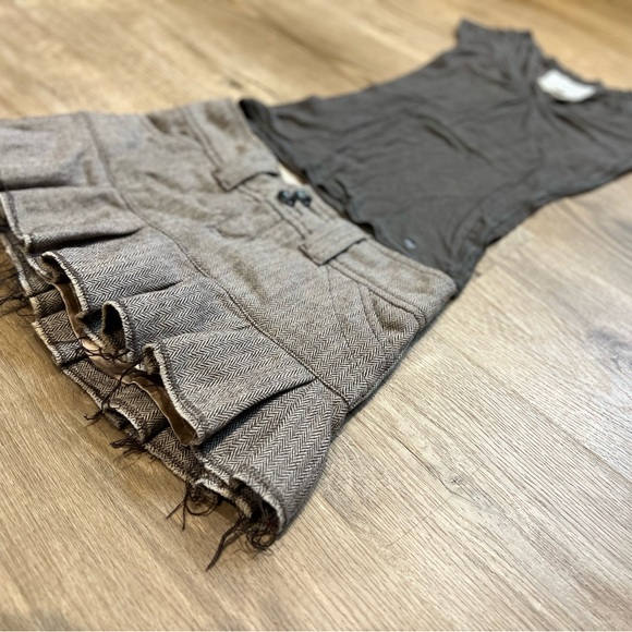 Y2K Abercrombie Wool Pleated Skirt - Picture 1 of 8